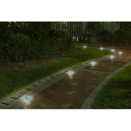 LED Zewnętrzne oświetlenie solarne LED/1,5W IP68