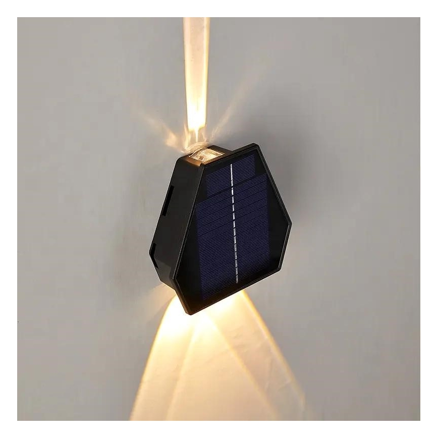 LED Solarna lampa ścienna z czujnikiem LED/2W/5V IP54 1300 mAh