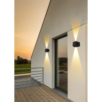 LED Solarna lampa ścienna z czujnikiem LED/2W/5V IP54 1300 mAh
