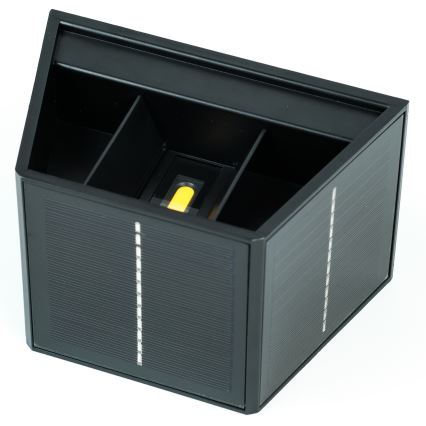 LED Solarna lampa ścienna z czujnikiem LED/2W/5V IP54 1300 mAh