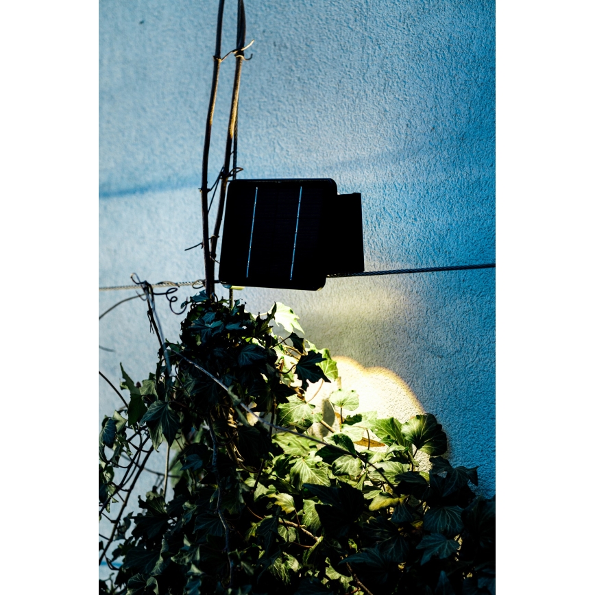 LED Kinkiet solarny z czujnikiem LED/2W/5V IP54 1300 mAh