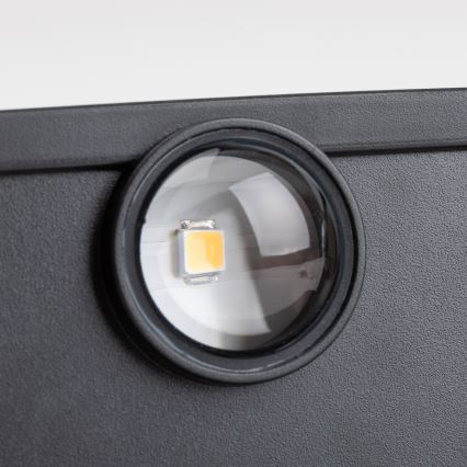 LED Kinkiet solarny z czujnikiem LED/2W/5V IP54 1300 mAh