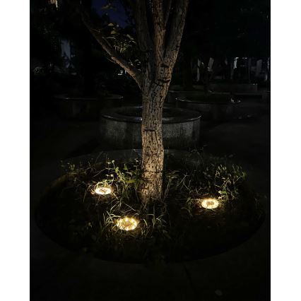 ZESTAW 4x LED zewnętrzne oświetlenie solarne z czujnikiem LED/0,048W/2V IP68 600 mAh