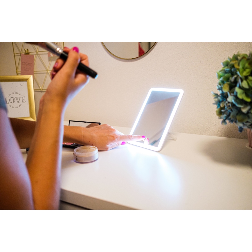 Lusterko kosmetyczne z LED podświetleniem LED/3W/5V USB kanciasty