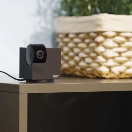 Inteligentna obrotowa kamera wewnętrzna z czujnikiem ruchu GoSmart 5V Wi-Fi Tuya czarna