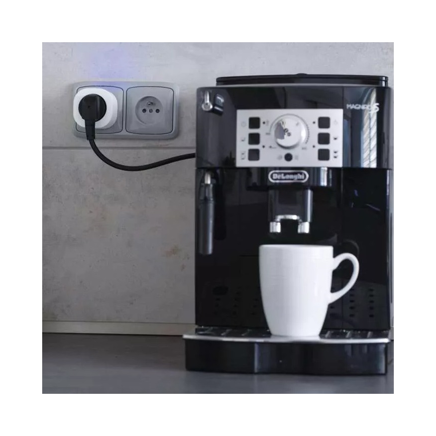 Inteligentne gniazdo GoSmart 3680W/230V/16A Wi-Fi Tuya