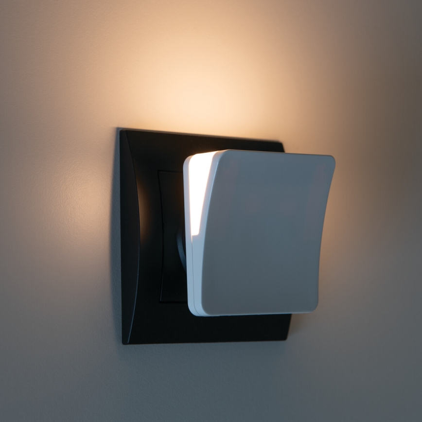 Lampka orientacyjna LED z czujnikiem zmierzchu do gniazdka HOFI LED/0,28W/230V biała