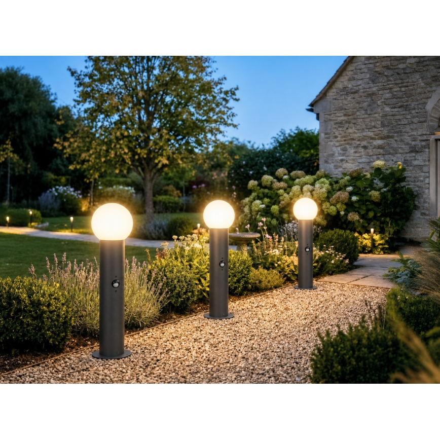 Lampa zewnętrzna STONO z czujnikiem ruchu i zmierzchu 1xE27/15W/230V 50 cm IP65 antracyt