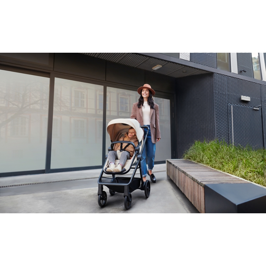 KINDERKRAFT - Wózek wielofunkcyjny 4w1 NEWLY Classic beige + fotelik samochodowy MINK PRO z podstawą ISOFIX