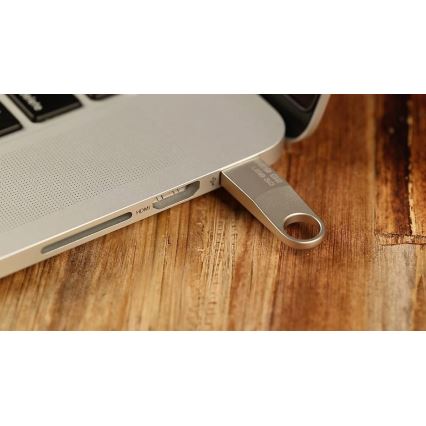 Kingston - Metalowy pendrive DATATRAVELER SE9 G2 USB 3.0 64GB