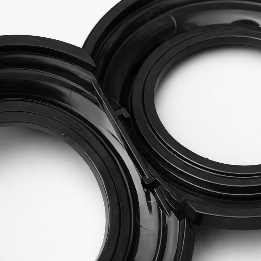 Kliklap - Czarna retro ramka końcowa