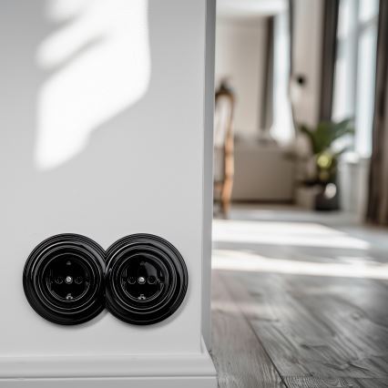 Kliklap - Czarne podwójne retro gniazdko domowe z ramką SCHUKO 230 V