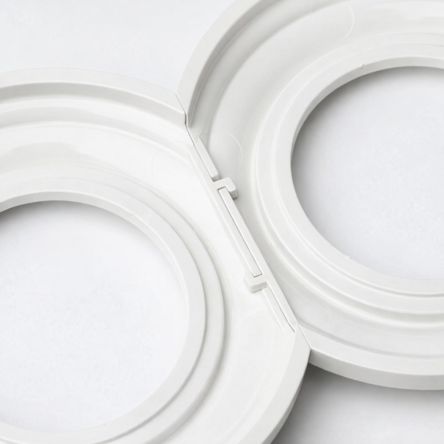 Kliklap - Retro jednobiegunowy wyłącznik nr 1 i gniazdo 230 V z ramką w kolorze śnieżnobiałym