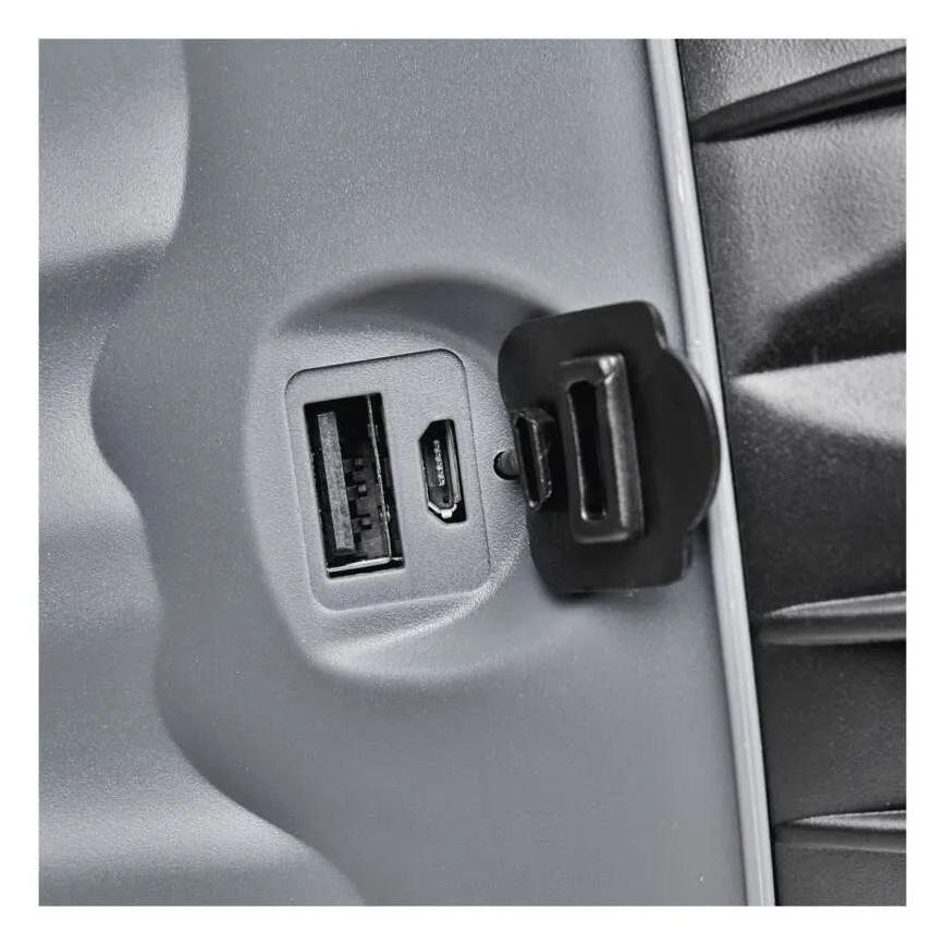 Ładowalna latarka LED 3,7V 4000 mAh