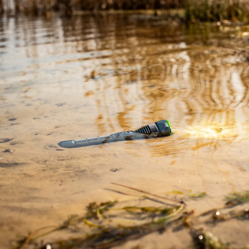 Ładowalna, ściemnialna latarka LED z funkcją powerbanku LED/30W/5V IPX7 3000 lm 4000 mAh