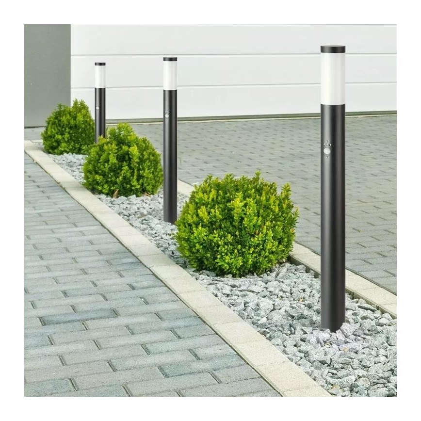 Lampa zewnętrzna z czujnikiem 1xE27/60W/230V IP44 110cm czarna