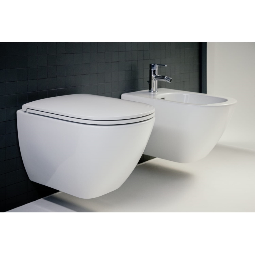 LAUFEN H8200800000001 - Toaleta wisząca LUA ceramika/biały