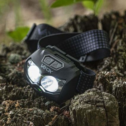 LED Ściemnialna akumulatorowa czołówka z czujnikiem i czerwone światło 2xLED/5W/5V/3xAAA IP65 500 błyszcz. 1200 mAh