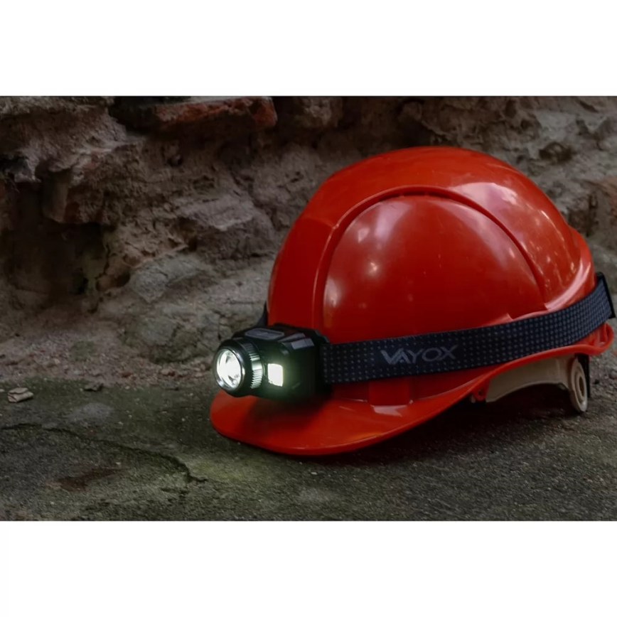 LED Ściemnialna akumulatorowa czołówka z czujnikiem i czerwone światło LED/6W/5V/3xAAA IP44 500 błyszcz. 1200 mAh