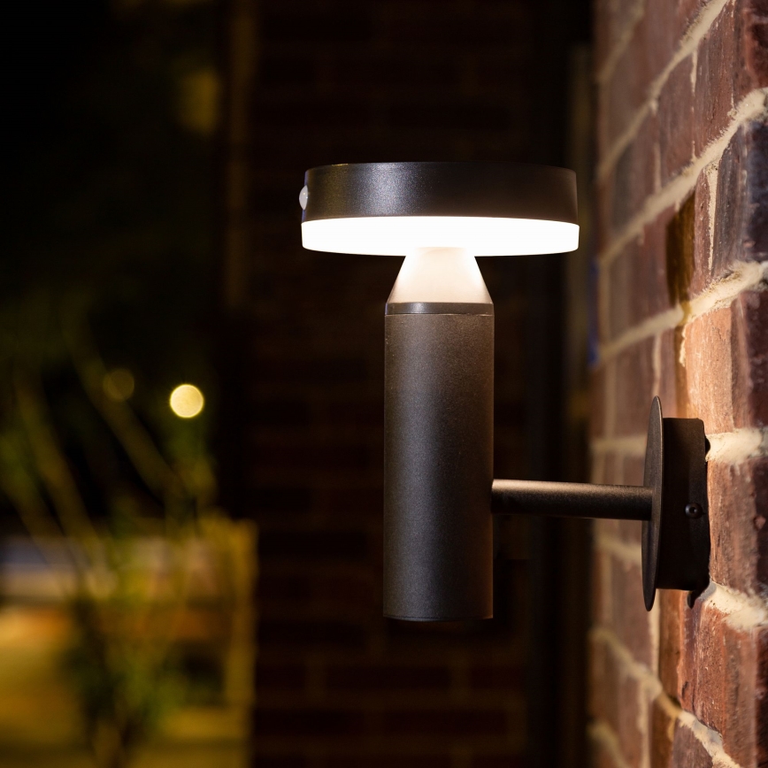 LED Kinkiet solarny z czujnikiem GWINEA LED/4,5W/3,7V 2000 mAh IP44 czarny