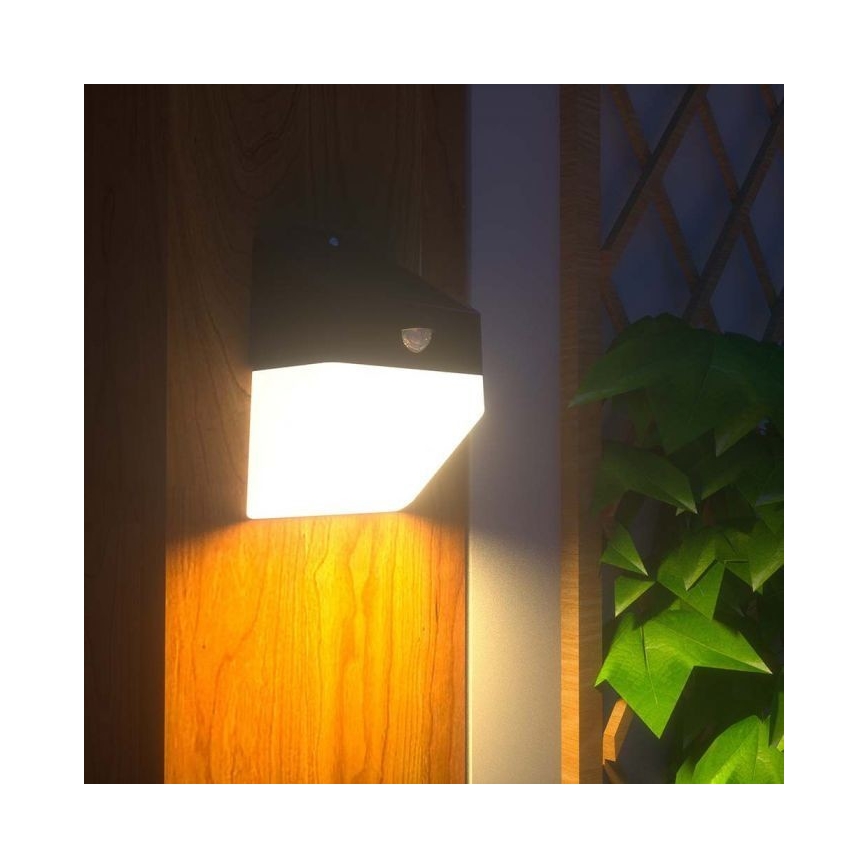 LED Kinkiet solarny z czujnikiem LED/2W/3,7V 4000K IP65