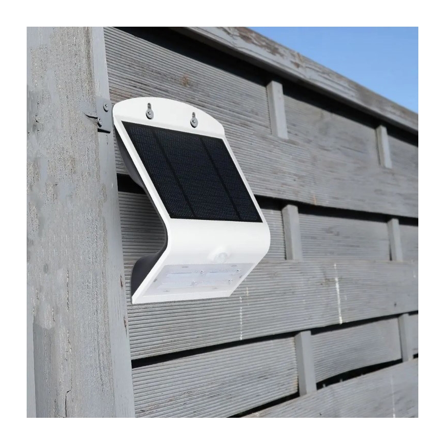 LED Kinkiet solarny z czujnikiem LED/3W/3,7V 3000/4000K IP65 2000 mAh biały