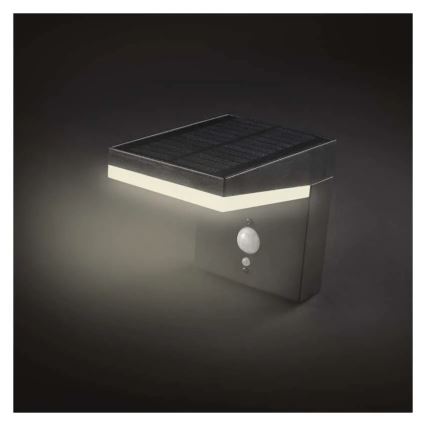 LED Kinkiet solarny z czujnikiem LED/4,4W/3,7V 2200 mAh IP44