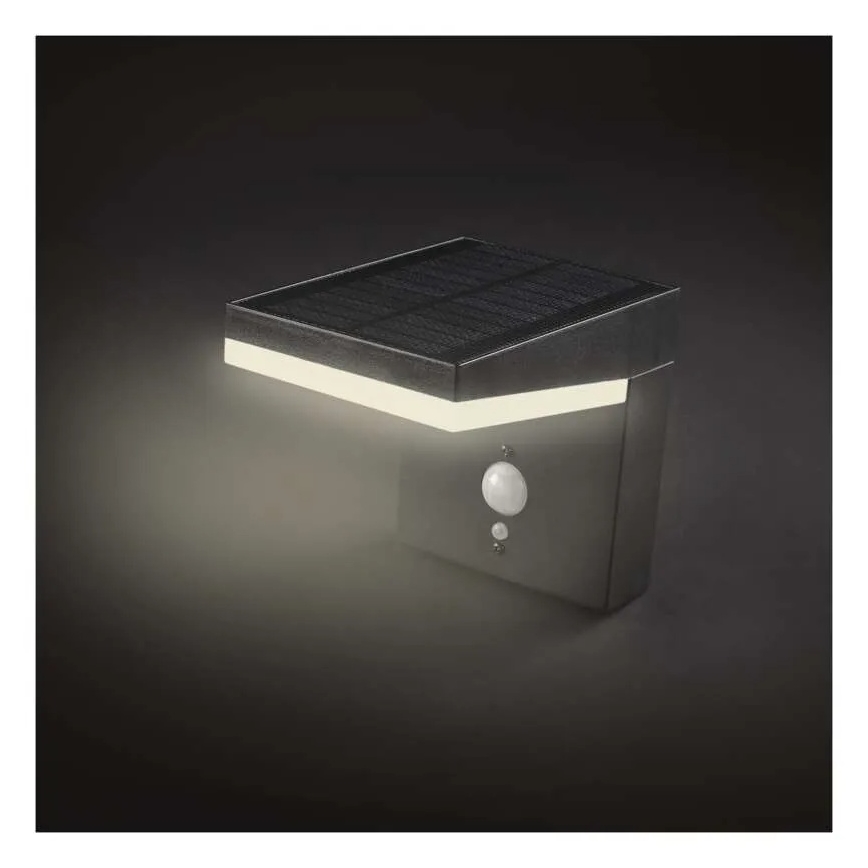 LED Kinkiet solarny z czujnikiem LED/4,4W/3,7V 2200 mAh IP44