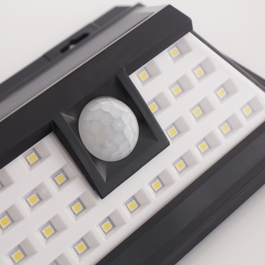 LED Kinkiet solarny z czujnikiem LED/5W/3,7V 1800 mAh IP65