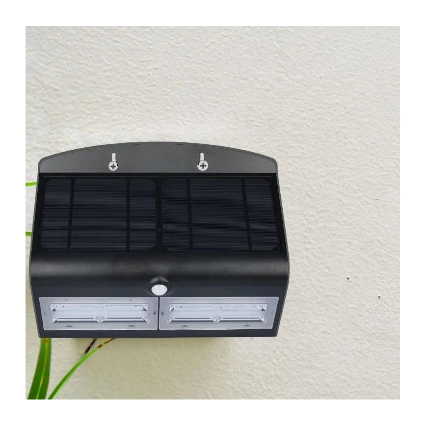 LED Kinkiet solarny z czujnikiem LED/7W/3,7V 4000K IP65 4000 mAh czarny