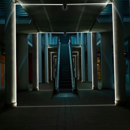 LED zewnętrzny naścienne flexible jasny LED/7W/230V 4000K IP65 czarny