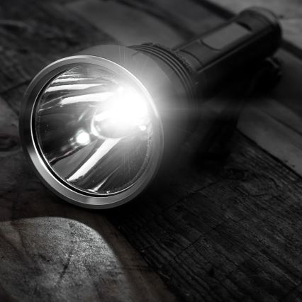 LED Ładowalna latarka ściemnialna LED/20W/5V IPX5 1570 lm 8400 mAh