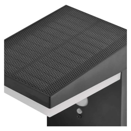 LED Lampa solarna z czujnikiem LED/4,4W/3,7V 2200 mAh IP44