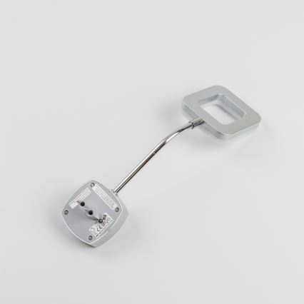 LED lampka ścienna do gniazdka LED/3,2W/230V matowy chrom