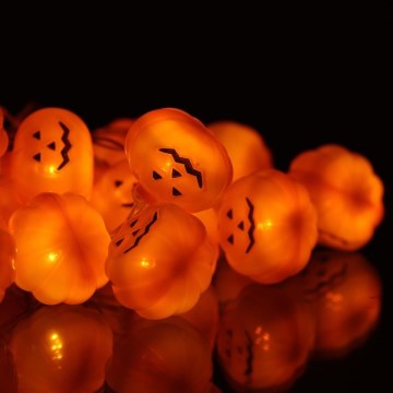 LED Łańcuch dekoracyjny HALLOWEEN 20xLED/3xAA/ciepła biel 3,3m dynie