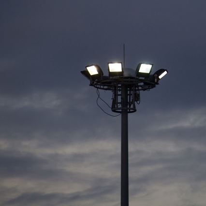 LED Naświetlacz LED/30W/230V 6400K IP65 czarny