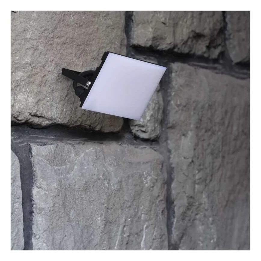 LED Naświetlacz TAMBO LED/20W/230V 4000K IP65