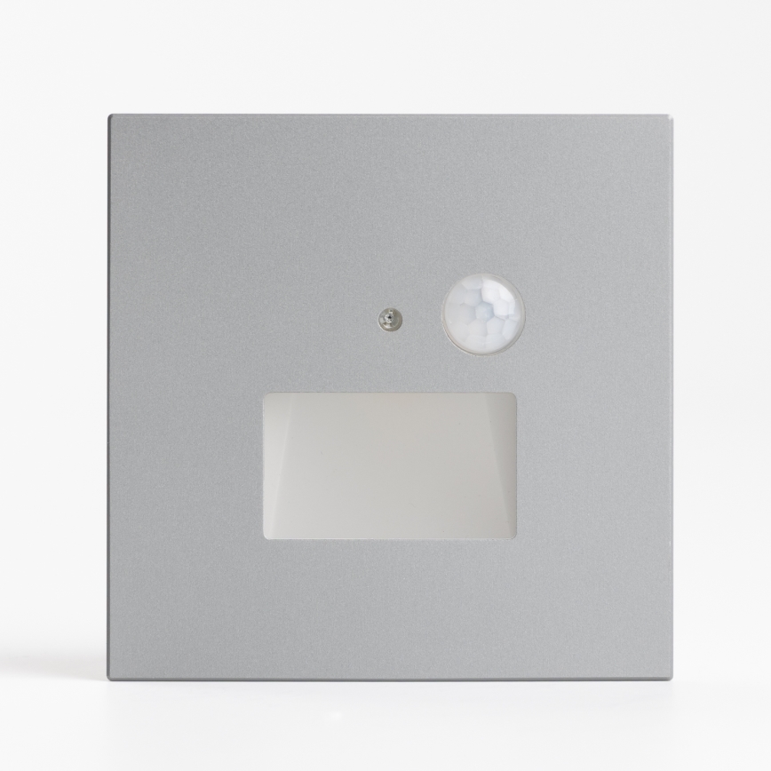 Oprawa schodowa LED z czujnikiem ruchu i zmierzchu LED/1,5W/230V 3000/4000/6000K srebrna