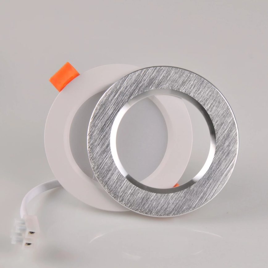 LED Oswietlenie wpuszczane ZOE LED/4,8W/230V srebrny