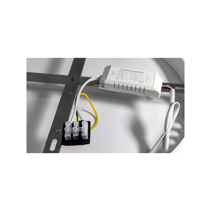 LED Plafon ściemnialny ARIES LED/54W/230V 3000-6500K + Pilot zdalnego sterowania