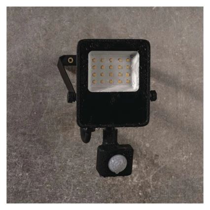 LED Reflektor z czujnikiem VISIO LED/10W/230V 4000K IP65
