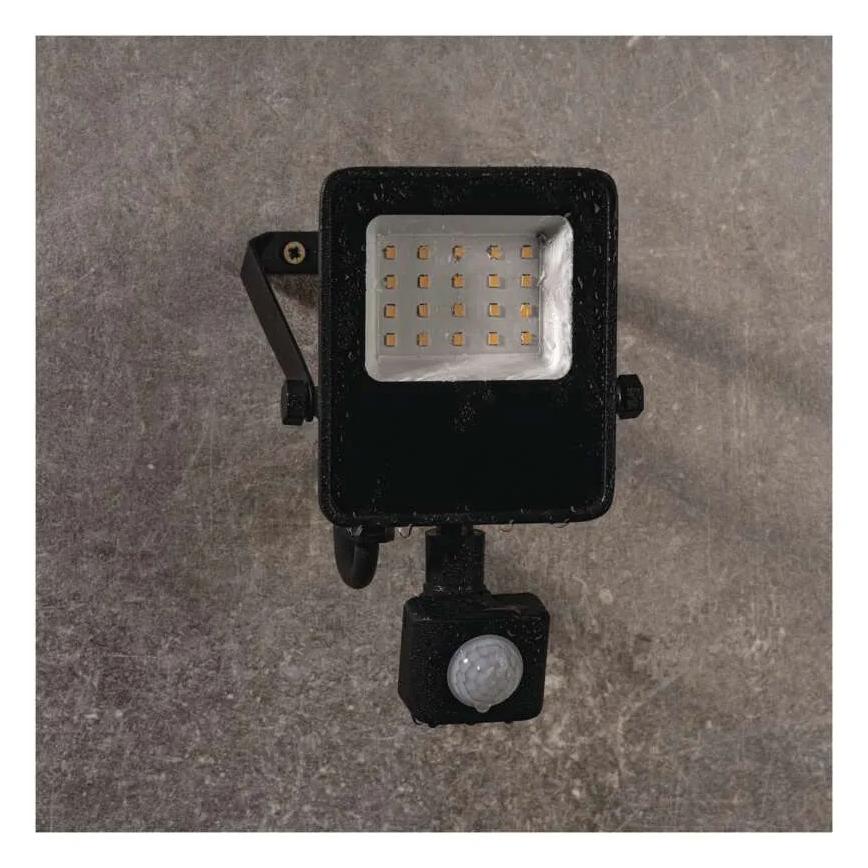LED Reflektor z czujnikiem VISIO LED/10W/230V 4000K IP65