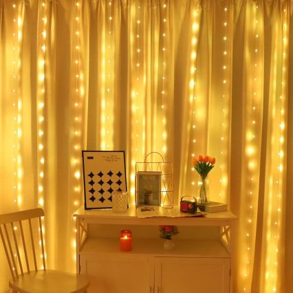LED RGB Ściemnialna kurtyna bożonarodzeniowa WIZARD 300xLED/USB 3x3m + pilot zdalnego sterowania