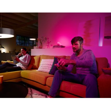 LED RGB Ściemnialna żarówka Philips Hue WHITE AND COLOR AMBIANCE E14/6W/230V 2200-6500K