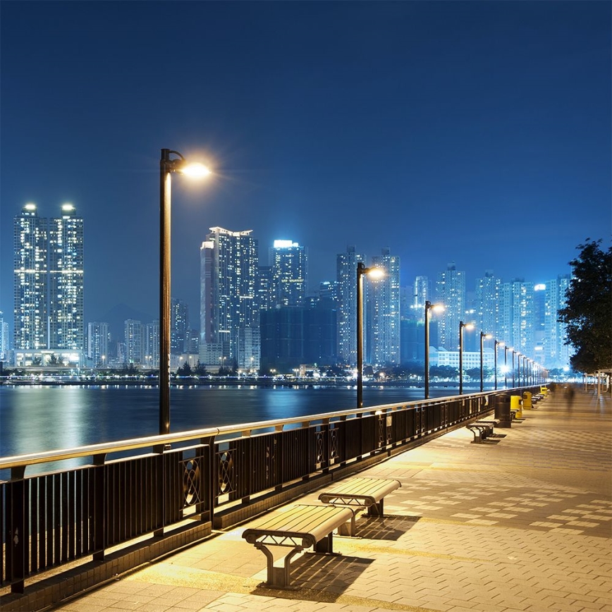 LED Przyciemnialna solarna lampa uliczna z czujnikiem ruchu i zmierzchu LED/6W/3,2V 6000K IP65 5000 mAh czarny + zdalne sterowanie