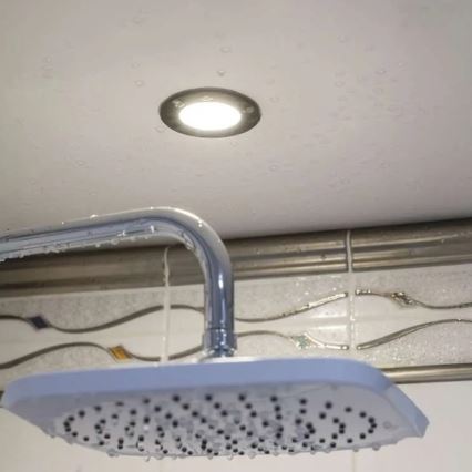 LED Podtynkowe oświetlenie łazienkowe LORI LED/4,5W/230V IP65 2700/4000K śr. 8,5 cm czarne