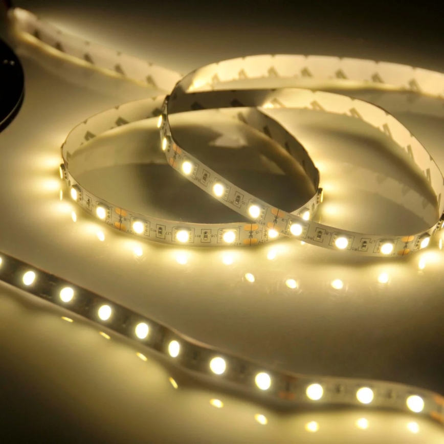LED taśma łazienkowa 5m LED/45W/12V IP65 biała