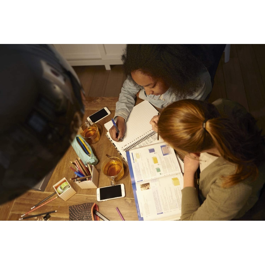 LED Żarówka z czujnikiem ruchu Philips E27/8W/230V 2700K