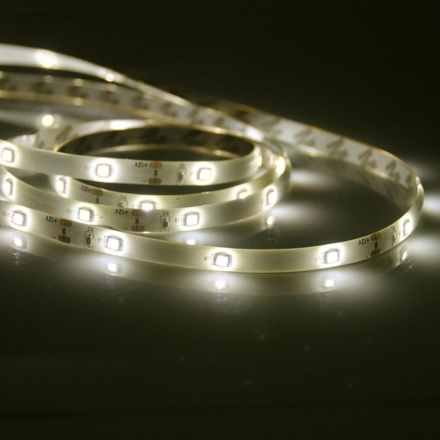 LED zaśma łazienkowa 5m 8,5W /12V IP44 3000K