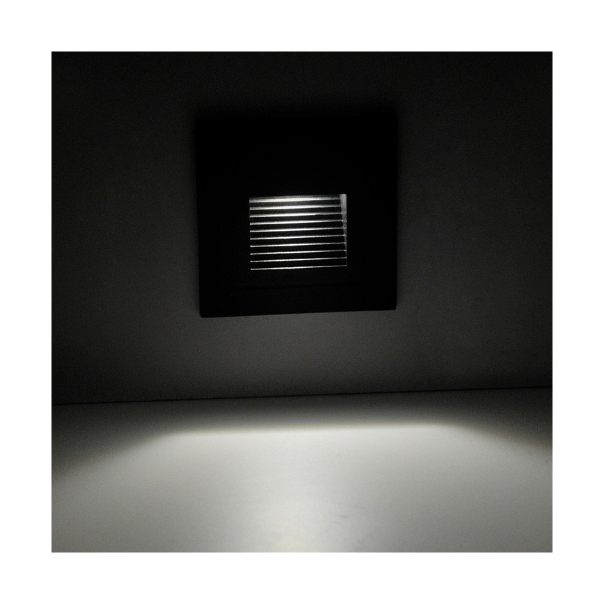 LED Zewnętrzne oświetlenie schodów Q6 LED/3W/230V IP44